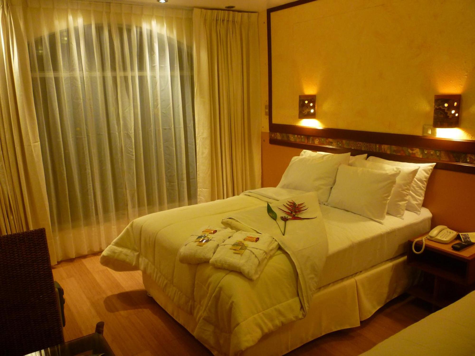 Hotel Taypikala Machupicchu Екстер'єр фото