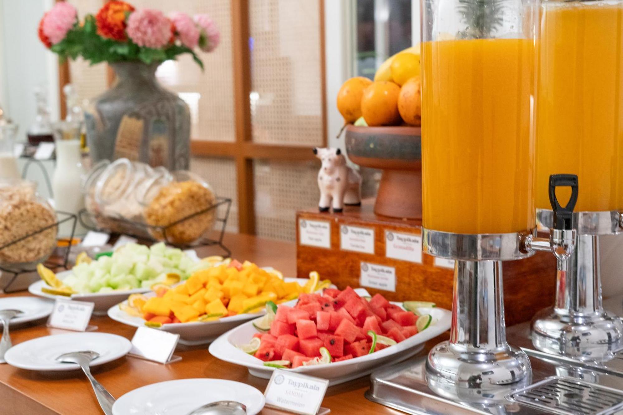 Hotel Taypikala Machupicchu Екстер'єр фото
