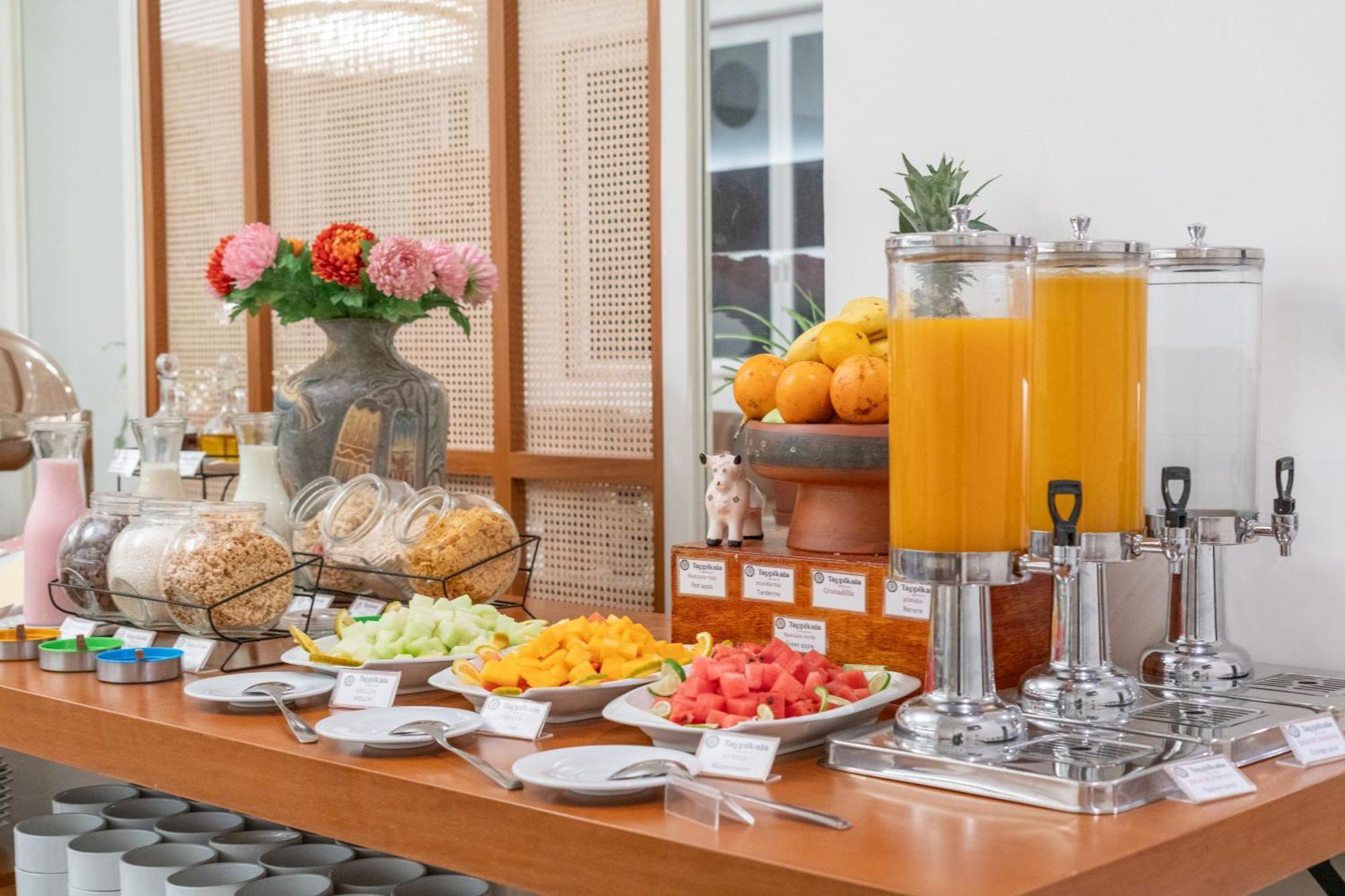 Hotel Taypikala Machupicchu Екстер'єр фото