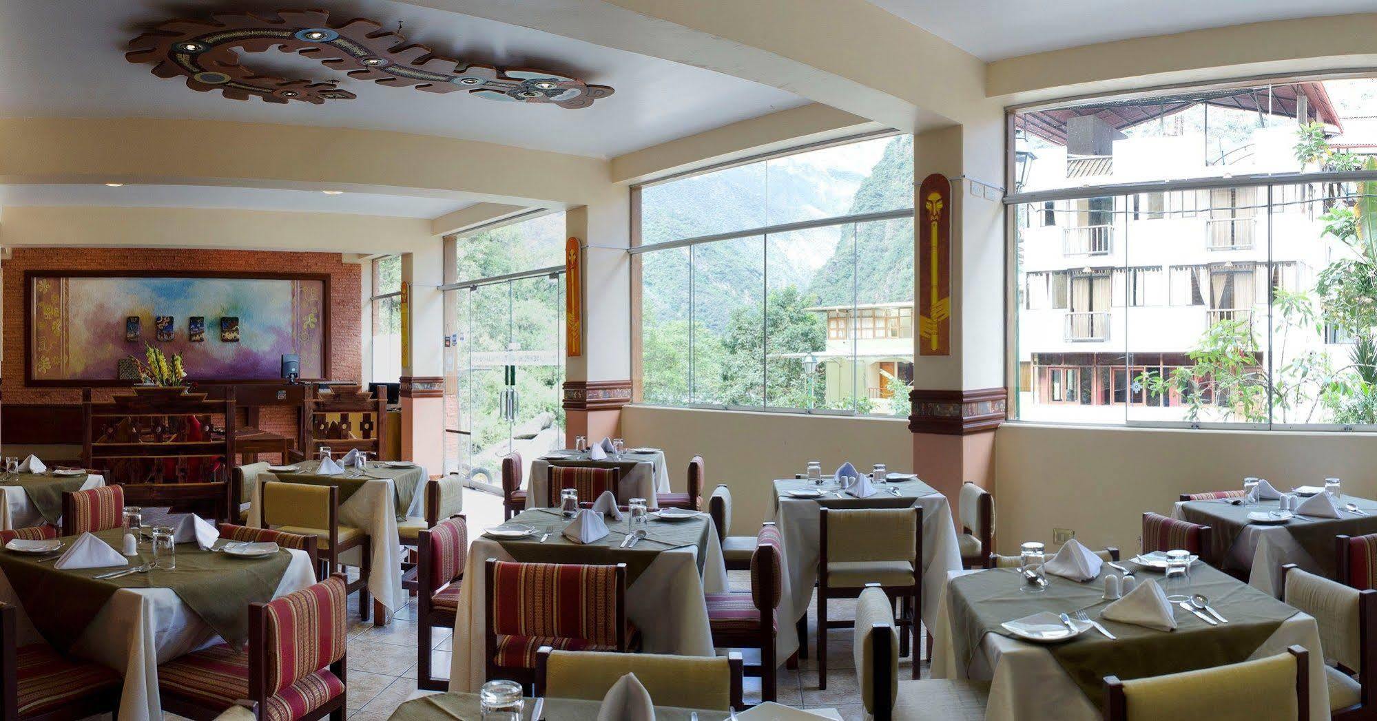 Hotel Taypikala Machupicchu Екстер'єр фото